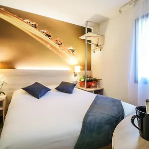 https://hotel-inn-design-la-rochelle-resto-novo.inbrittany.com