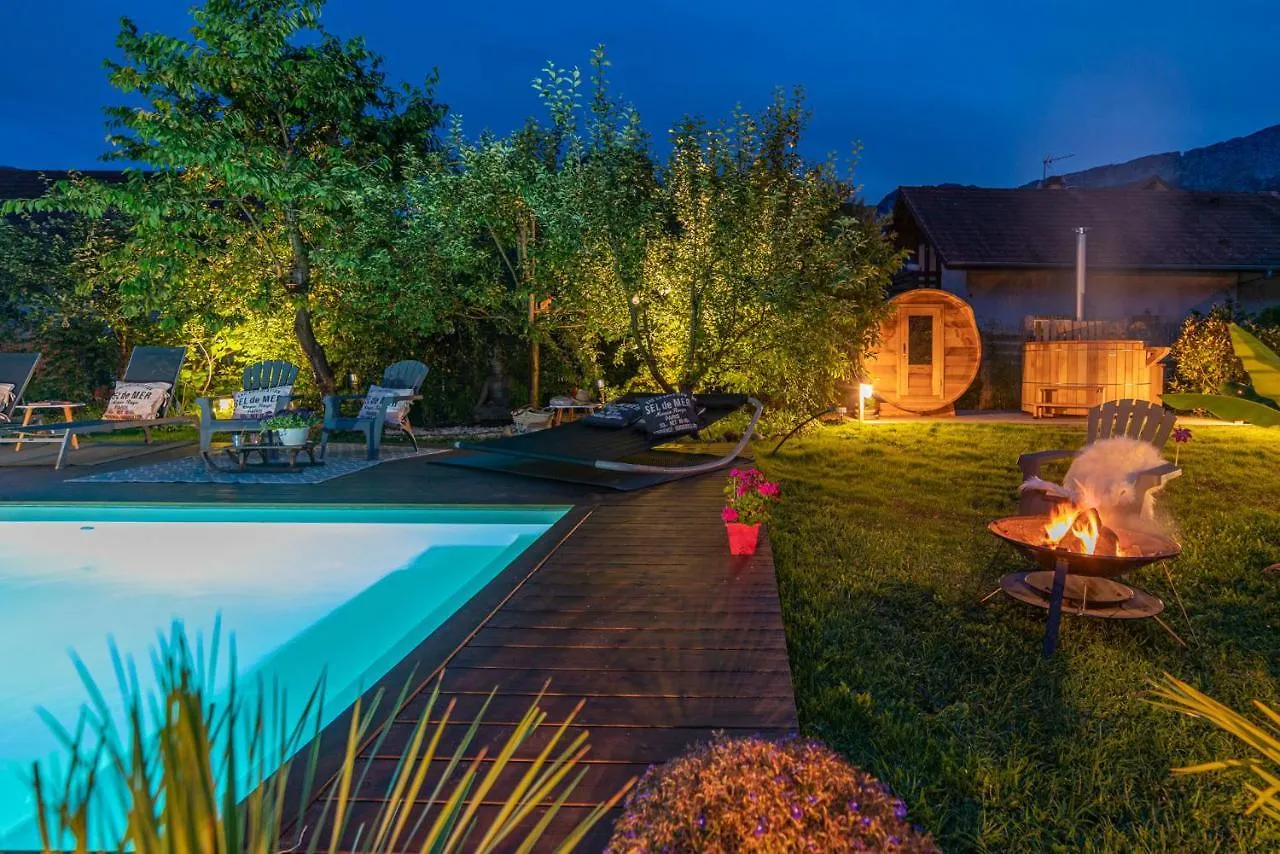 Hygge Lodge Annecy location