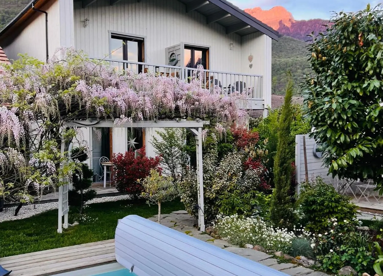 Hygge Lodge Annecy دوسارد بيت ضيافة